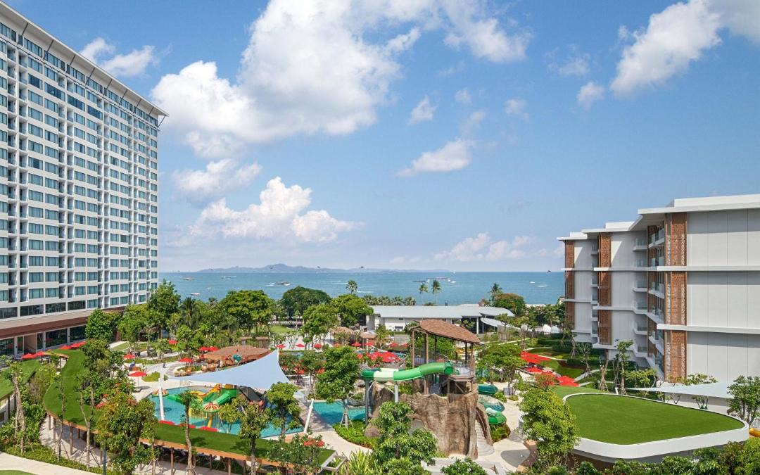 Photo of Others in Pattaya Bay