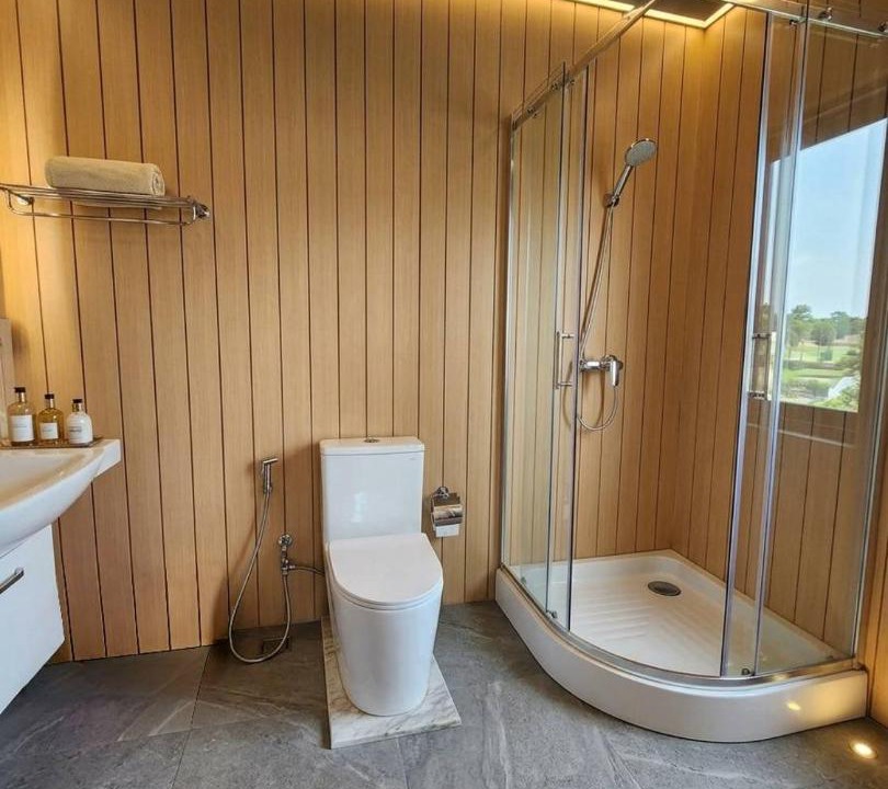 Photo of Bathroom in Mae Jo