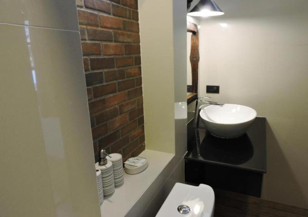 Photo of Bathroom in Khanom