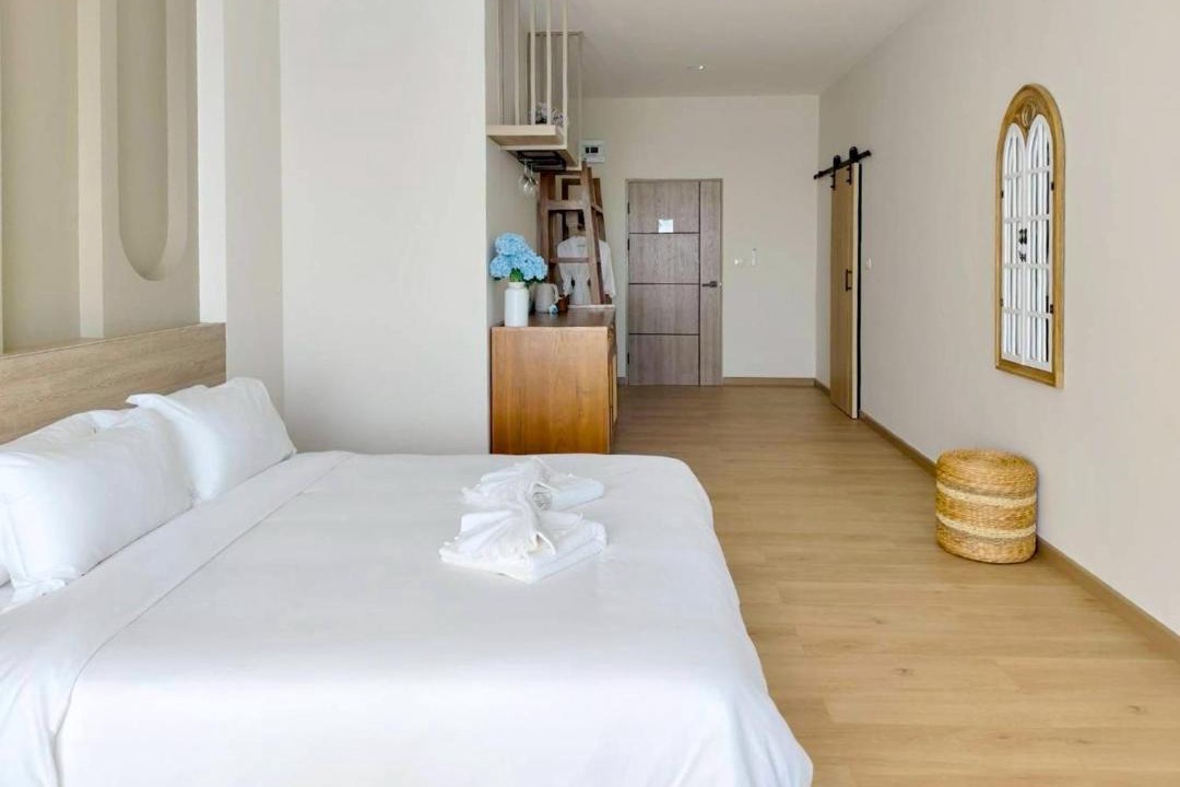 Photo of Bedroom in Khanong Phra
