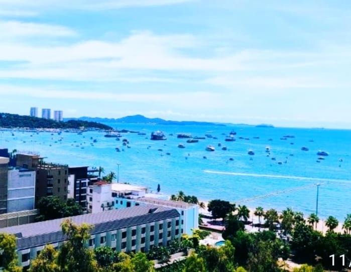 Photo of Others in Pattaya Bay