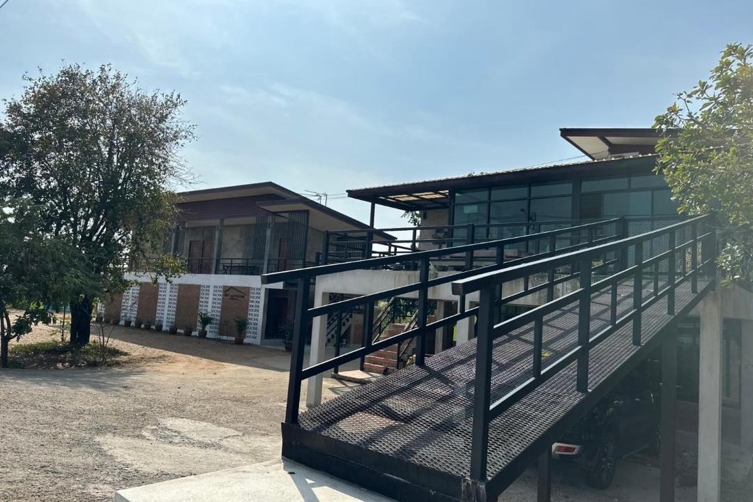 Photo of Others in Sakae Krang
