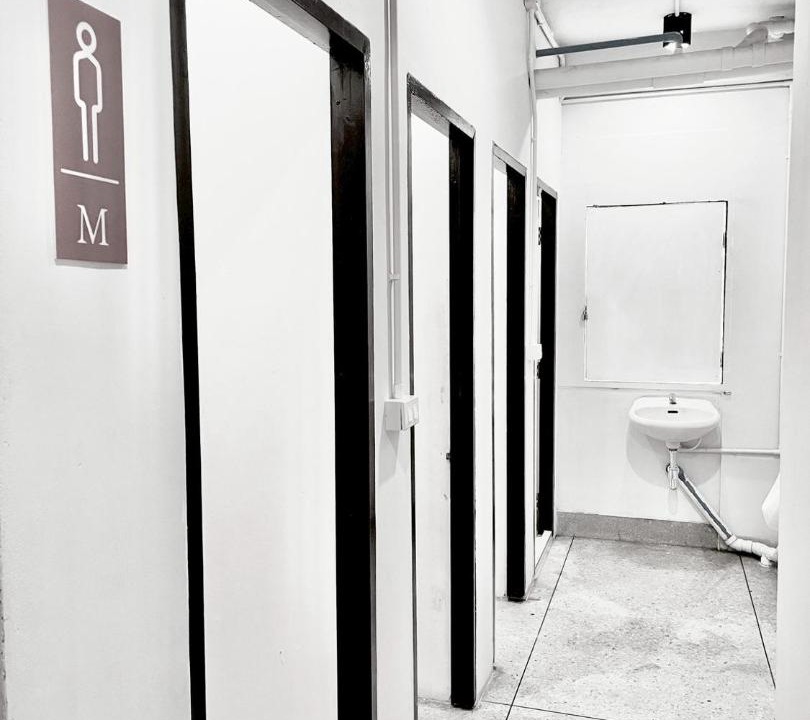 Photo of Bathroom in Wat Bowon Niwet