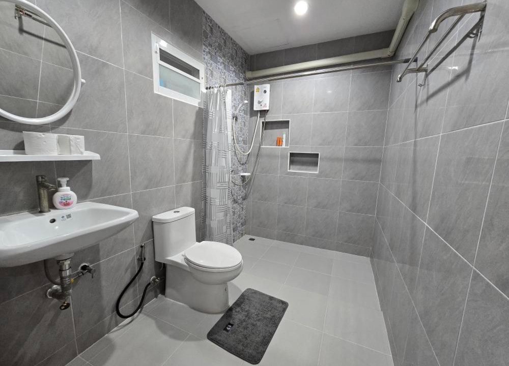 Photo of Bathroom in Kaeng Sian