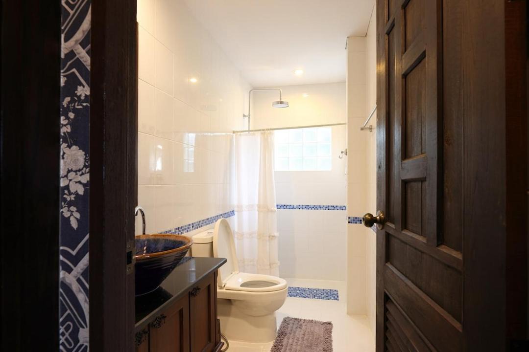 Photo of Bathroom in Saraphi