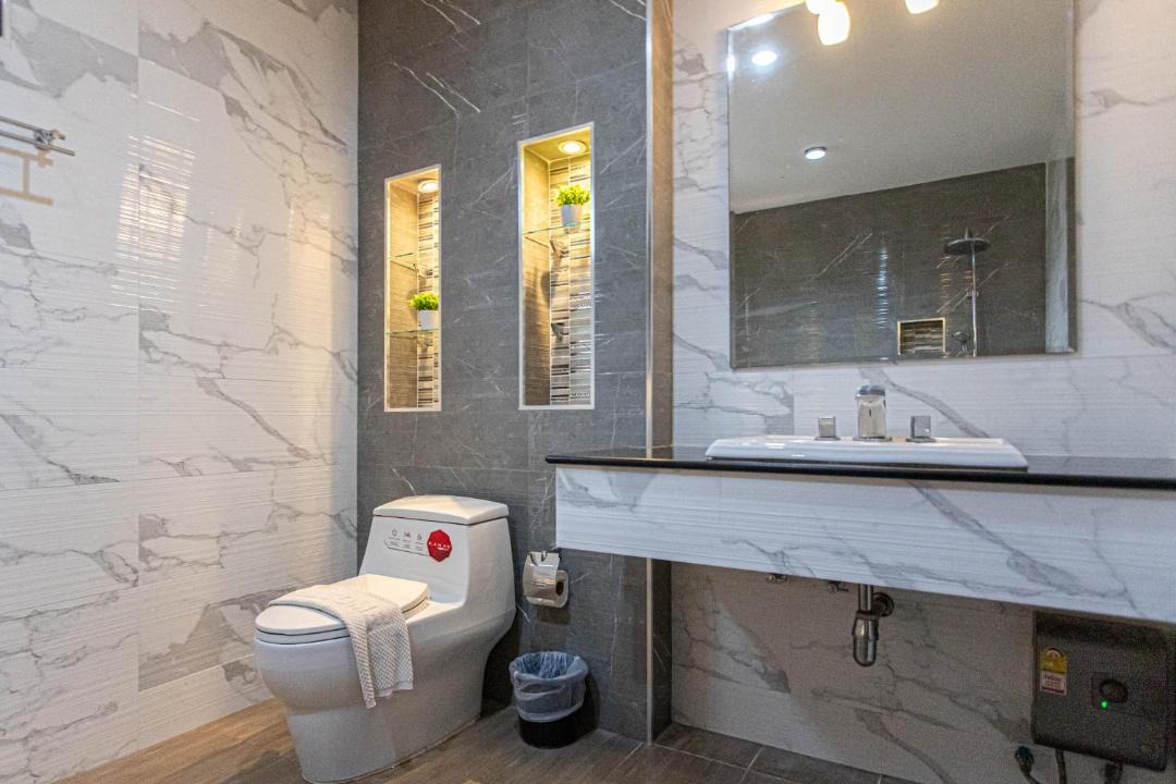Photo of Bathroom in Samut Sakhon