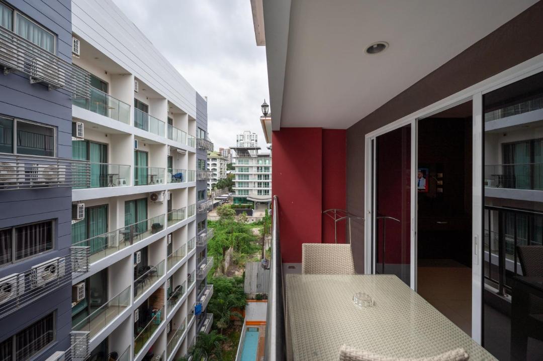 Photo of Patio Balcony in Pratumnak Hill