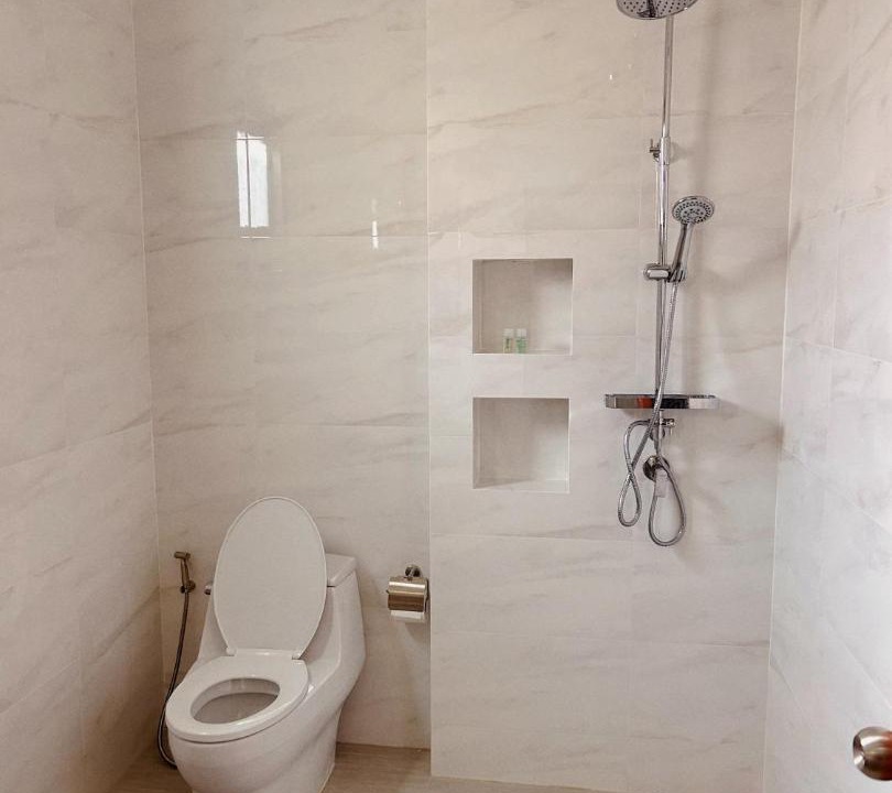 Photo of Bathroom in Pak Nam Pran