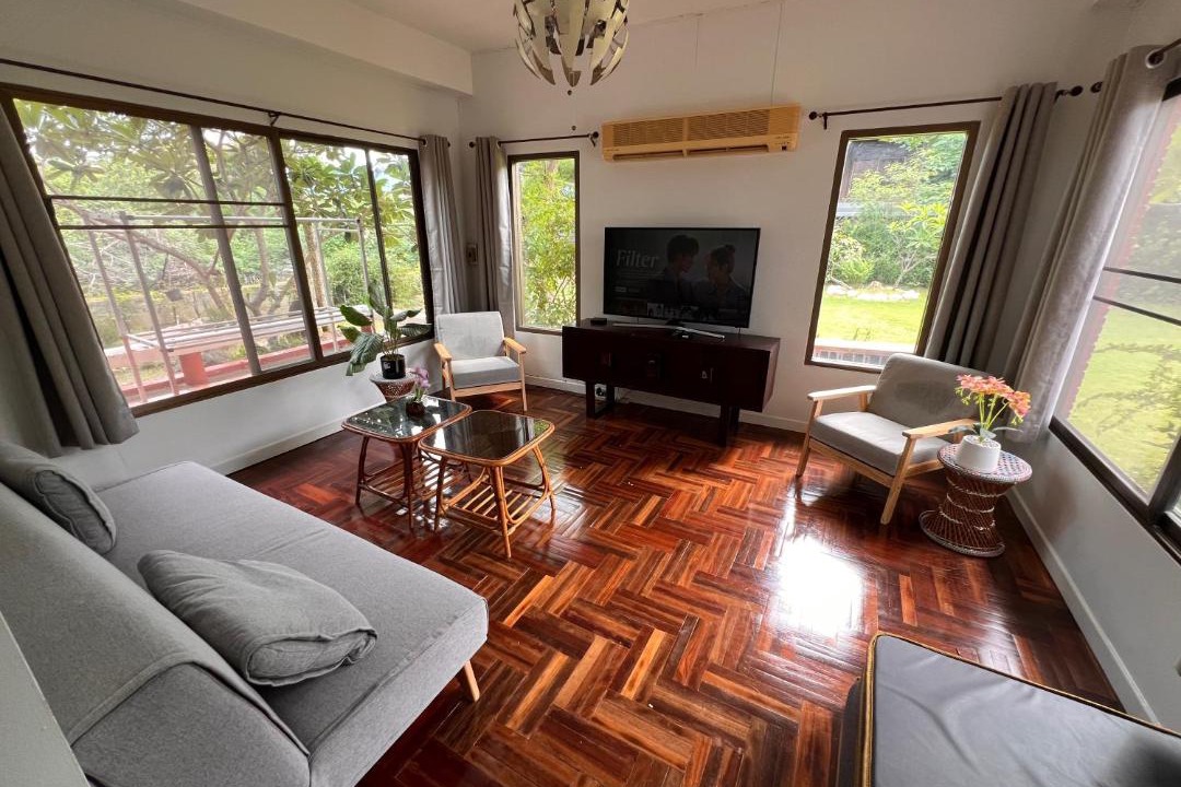 Photo of Livingroom in Laem Phak Bia