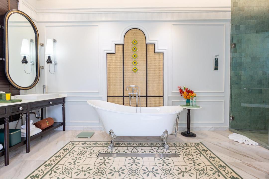 Photo of Bathroom in Old City