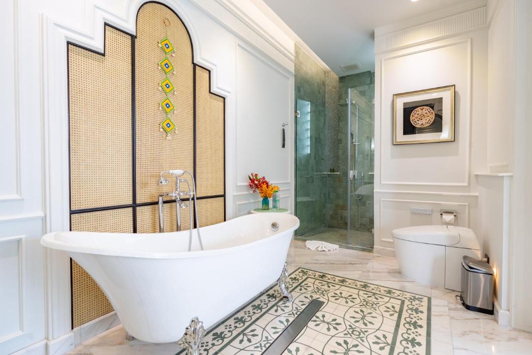 Photo of Bathroom in Old City