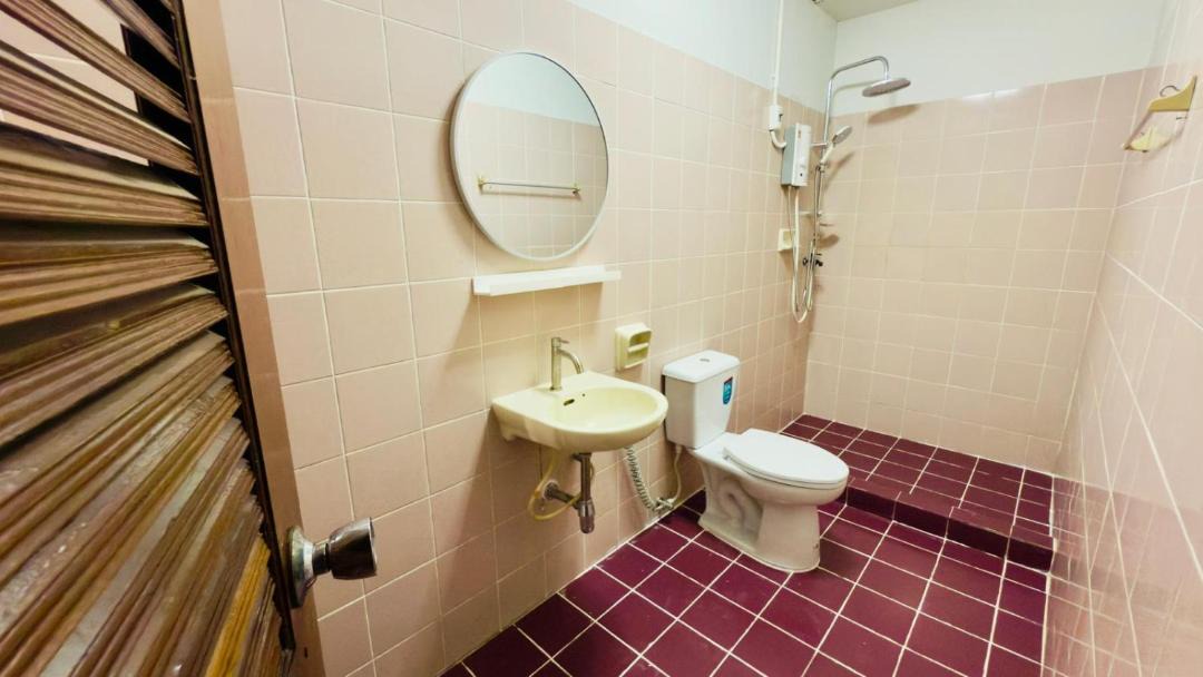 Photo of Bathroom in Chatuchak