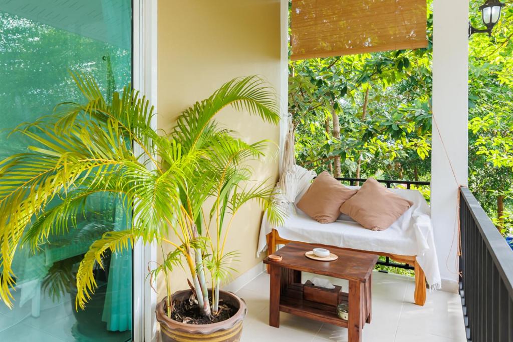 Photo of Patio Balcony in Hin Hong