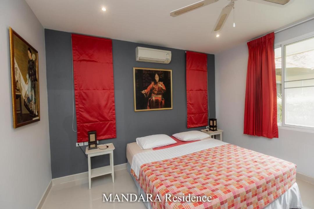 Photo of Bedroom in Pong