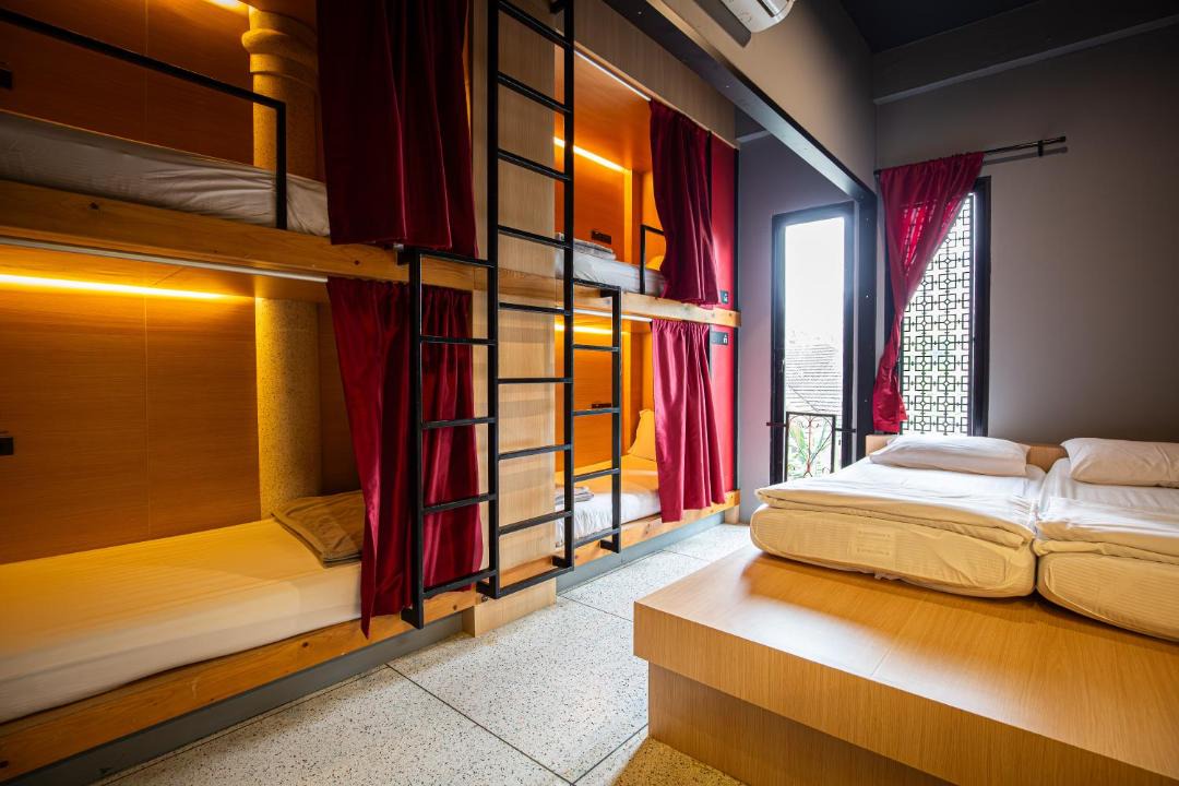 Photo of Bedroom in Embassy District