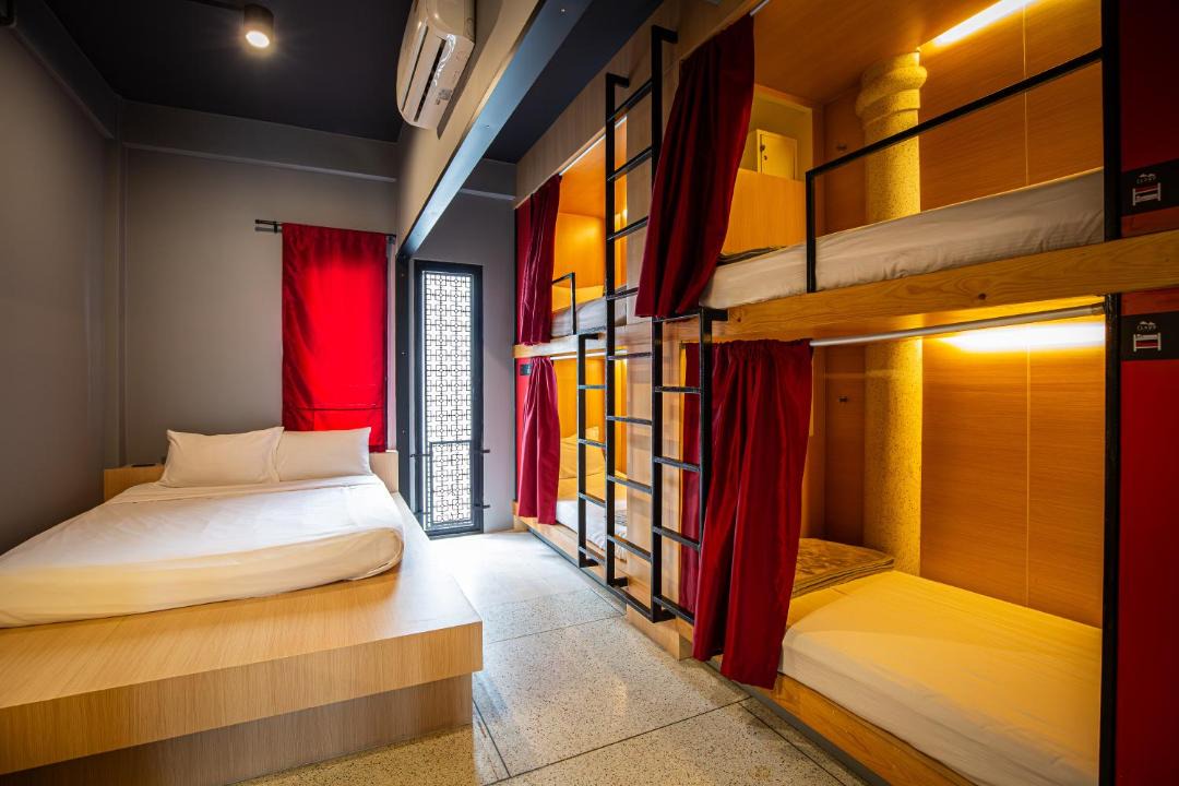 Photo of Bedroom in Embassy District