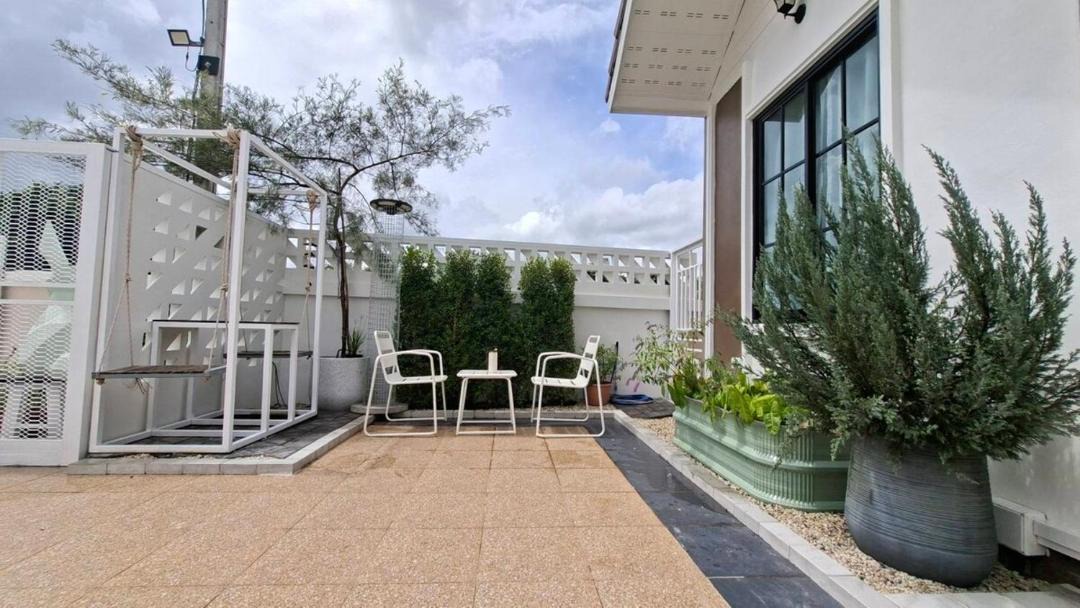 Photo of Patio Balcony in Mukdahan