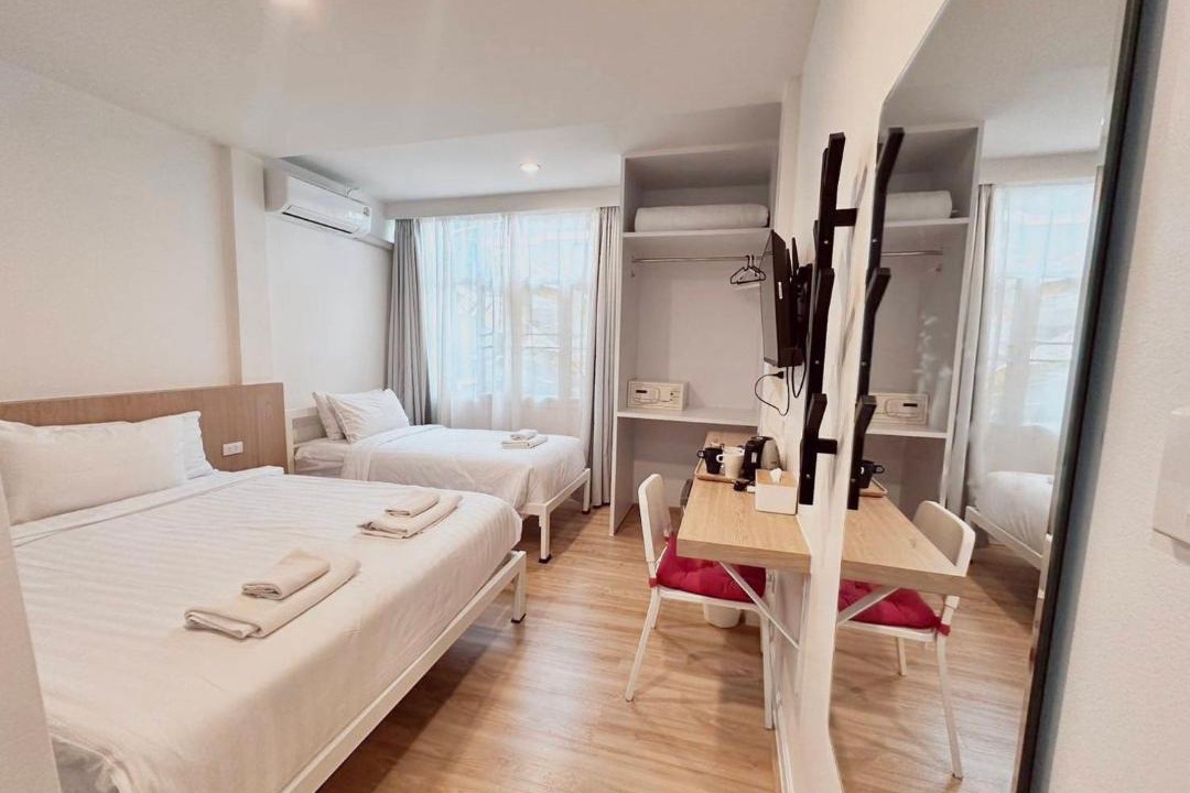 Photo of Bedroom in Khlong Toei Nuea