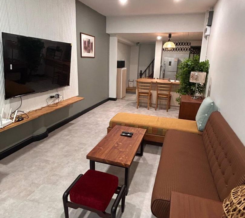 Photo of Livingroom in Pom Prap Sattru Phai