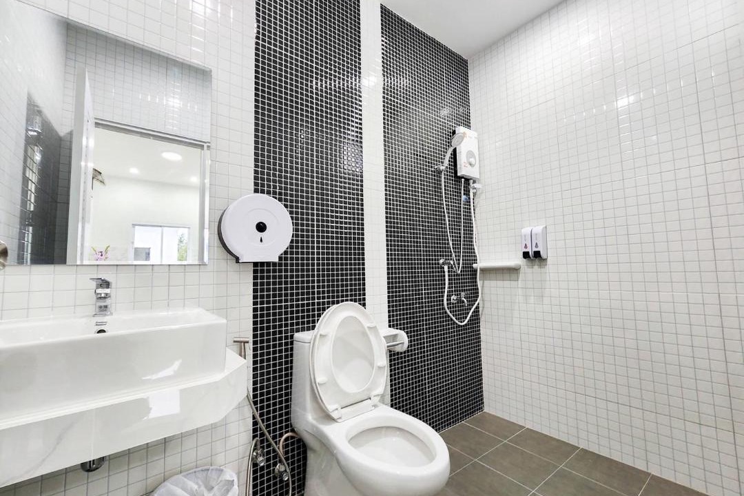 Photo of Bathroom in Khlong Hae
