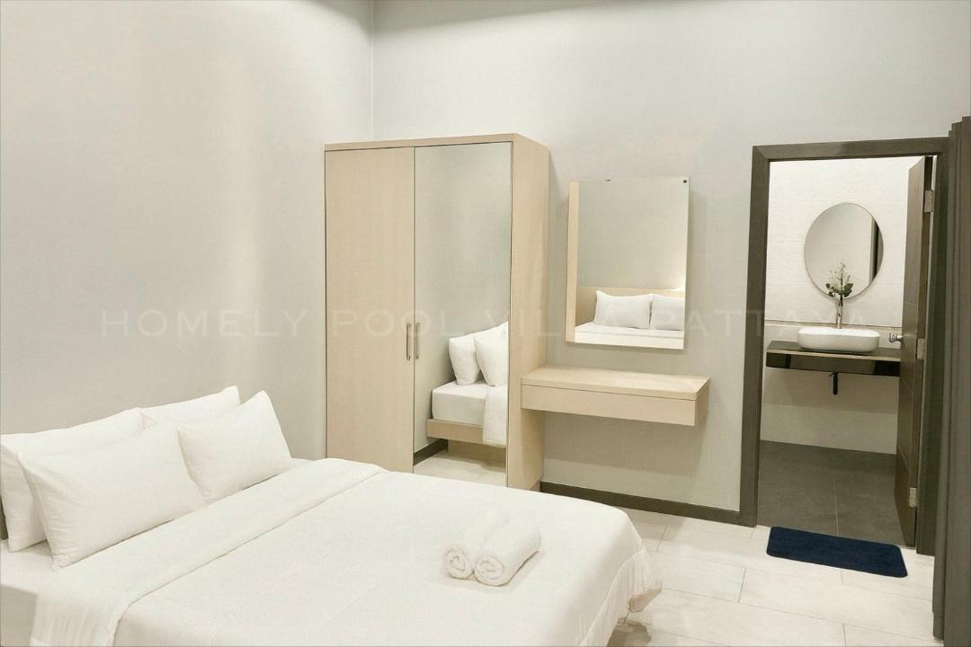 Photo of Bathroom in Pong