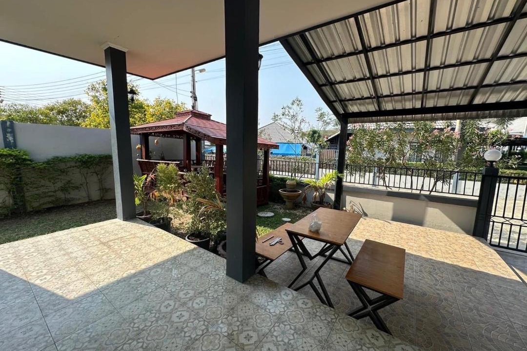 Photo of Patio Balcony in Kaeng Krachan
