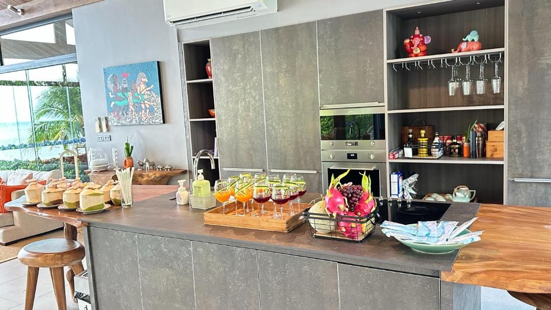 Photo of Kitchen in Laem Set