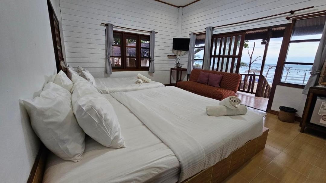 Photo of Bedroom in Chakphong