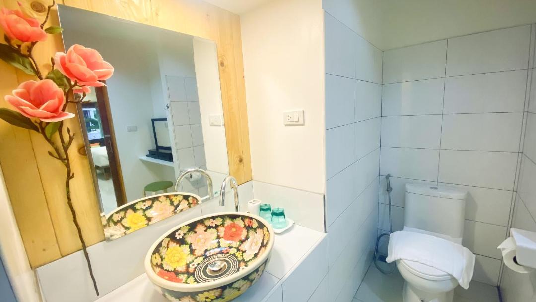 Photo of Bathroom in Saphli