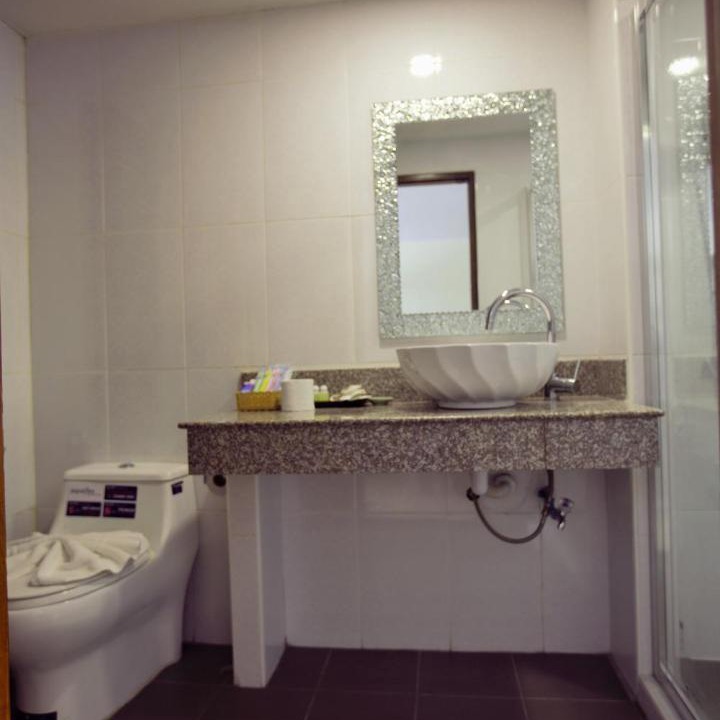 Photo of Bathroom in Old City
