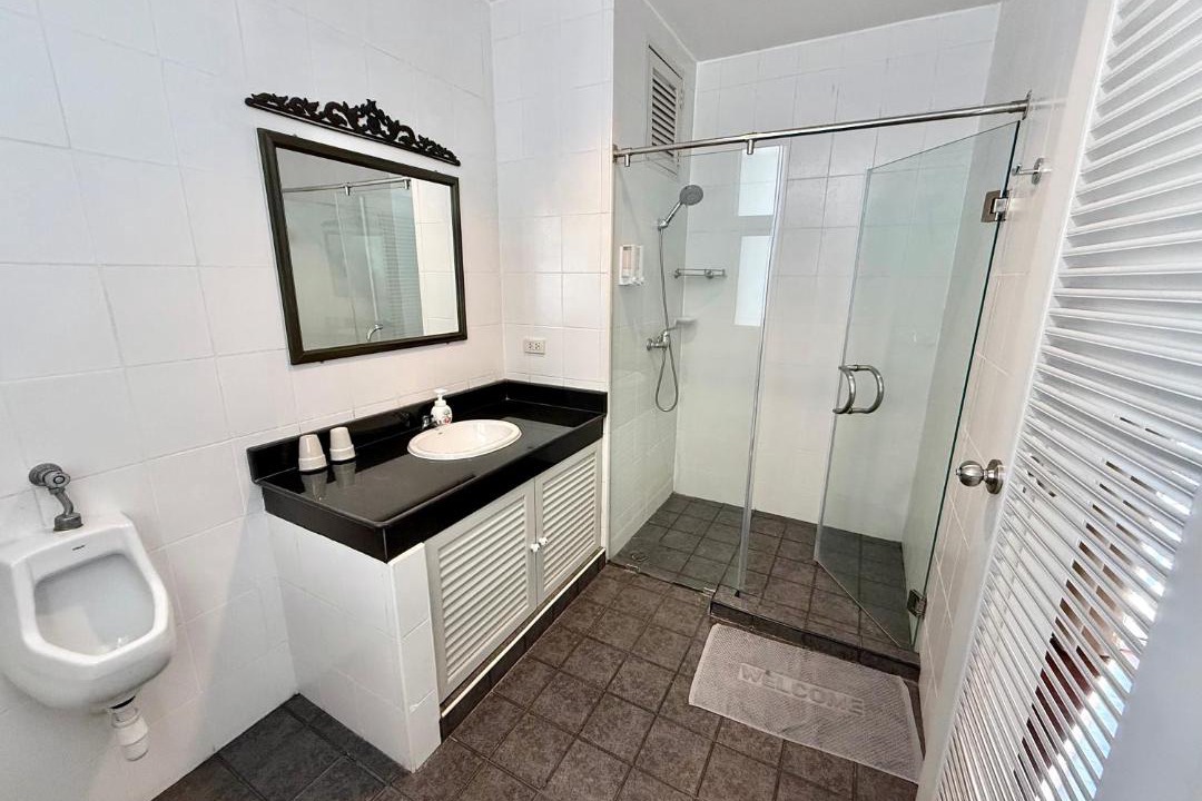 Photo of Bathroom in Phaya Thai