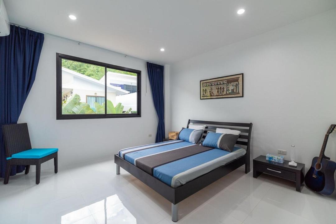 Photo of Bedroom in Maret