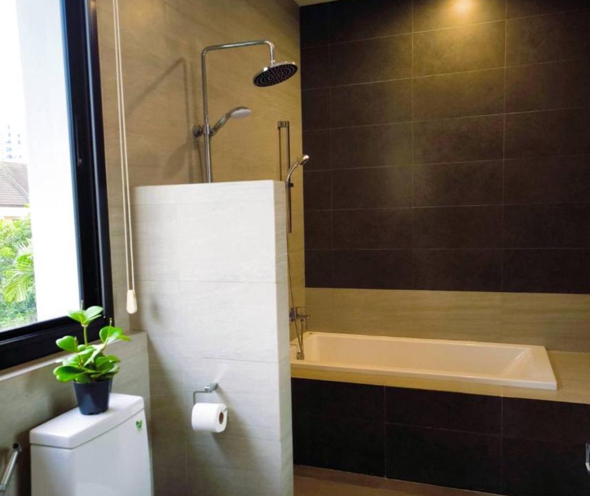 Photo of Bathroom in Asoke