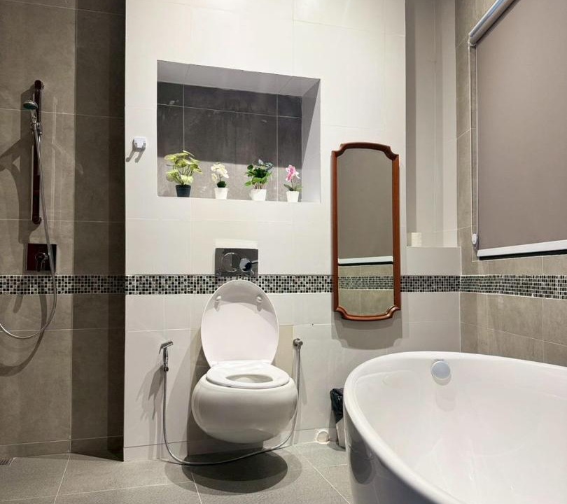 Photo of Bathroom in Bangkok Central Business District
