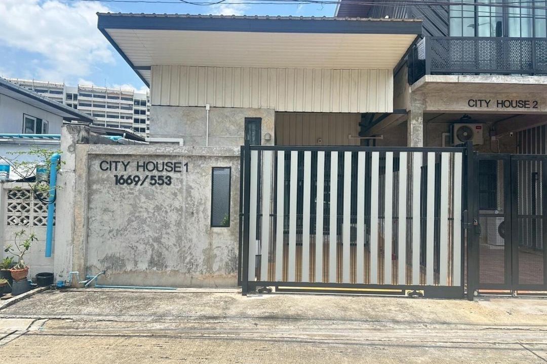 Photo of Buildings in Don Muang