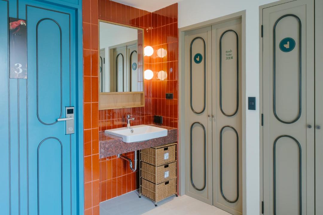 Photo of Bathroom in Old City