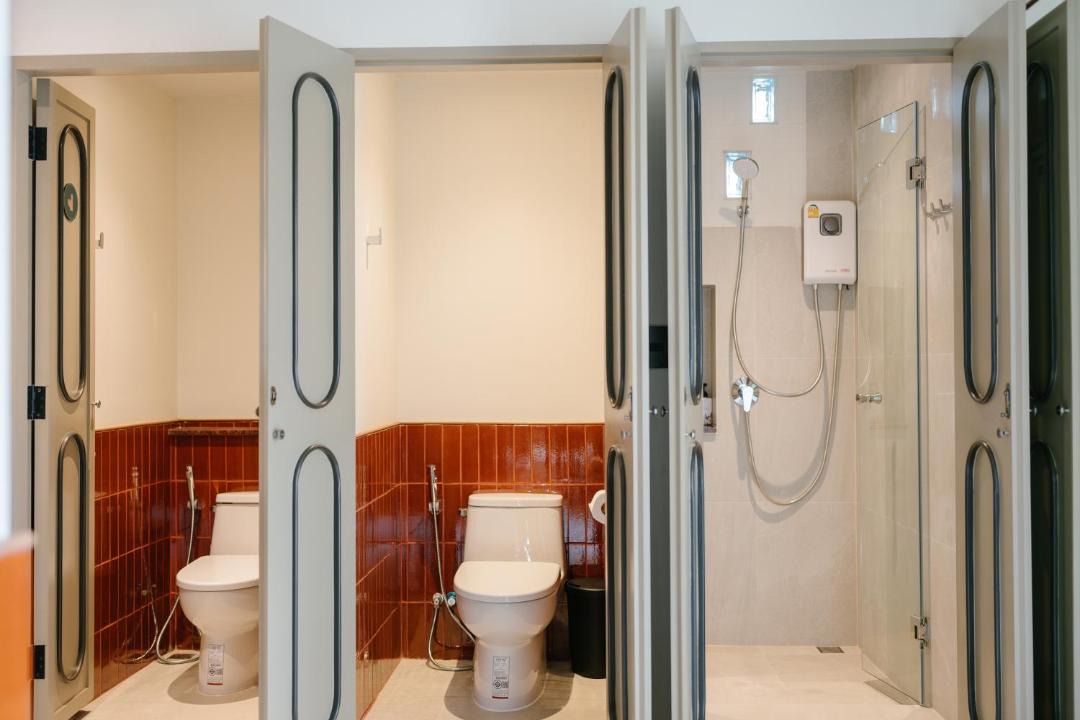 Photo of Bathroom in Old City
