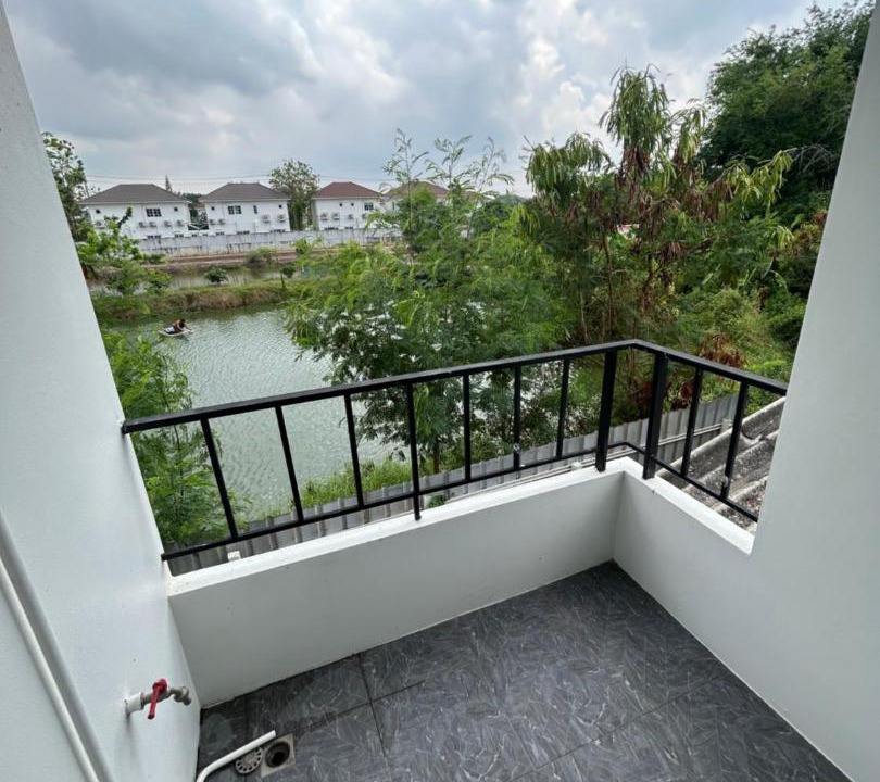 Photo of Patio Balcony in Racha Thewa