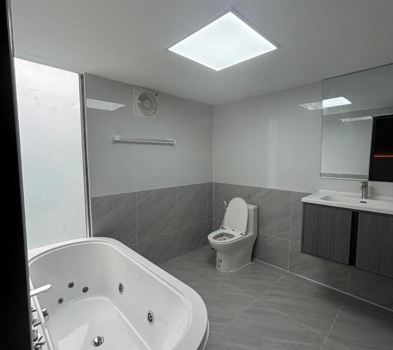 Photo of Bathroom in Map Yang Phon