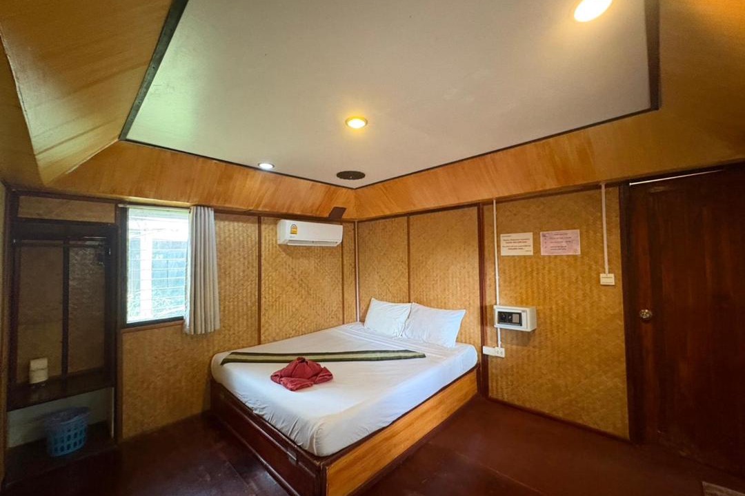 Photo of Bedroom in Phela