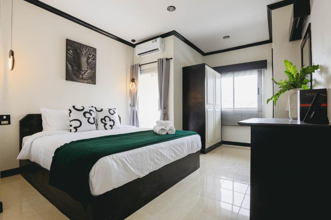 Photo of Bedroom in Nanai Road