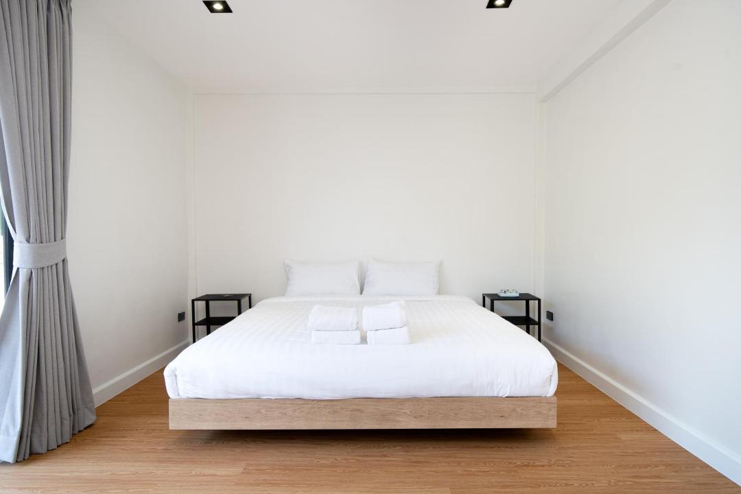 Photo of Bedroom in Samsen Nai