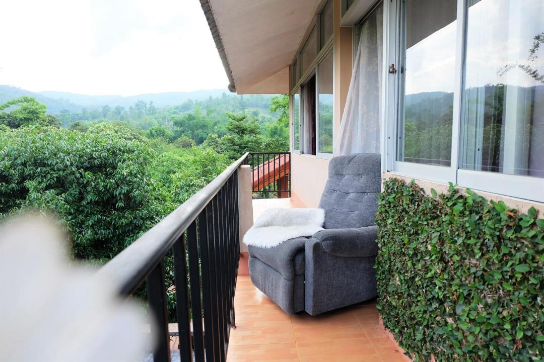 Photo of Patio Balcony in Mae Wang