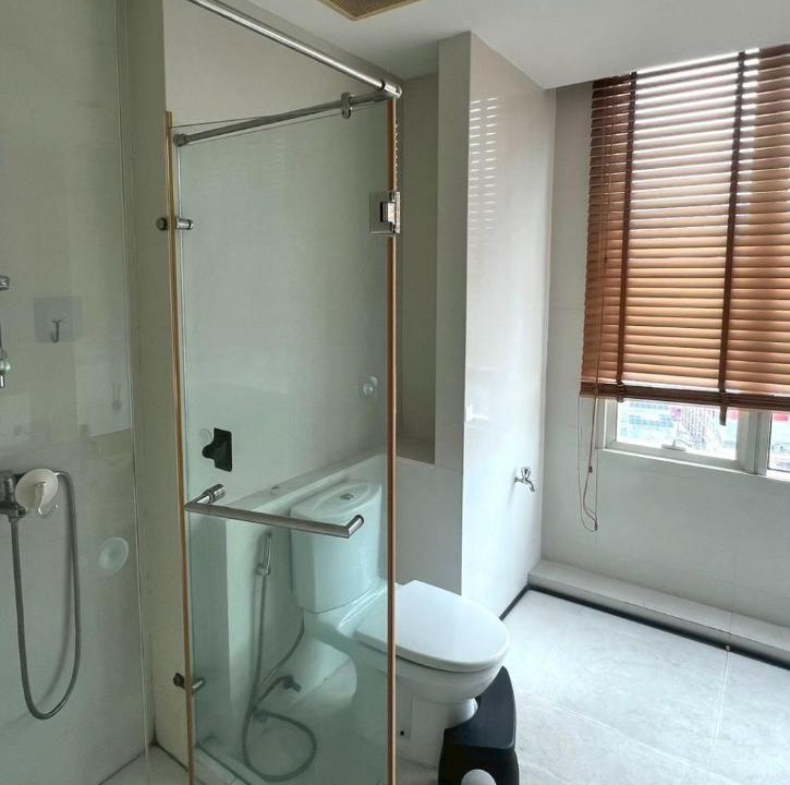 Photo of Bathroom in Bang Lamphu Lang