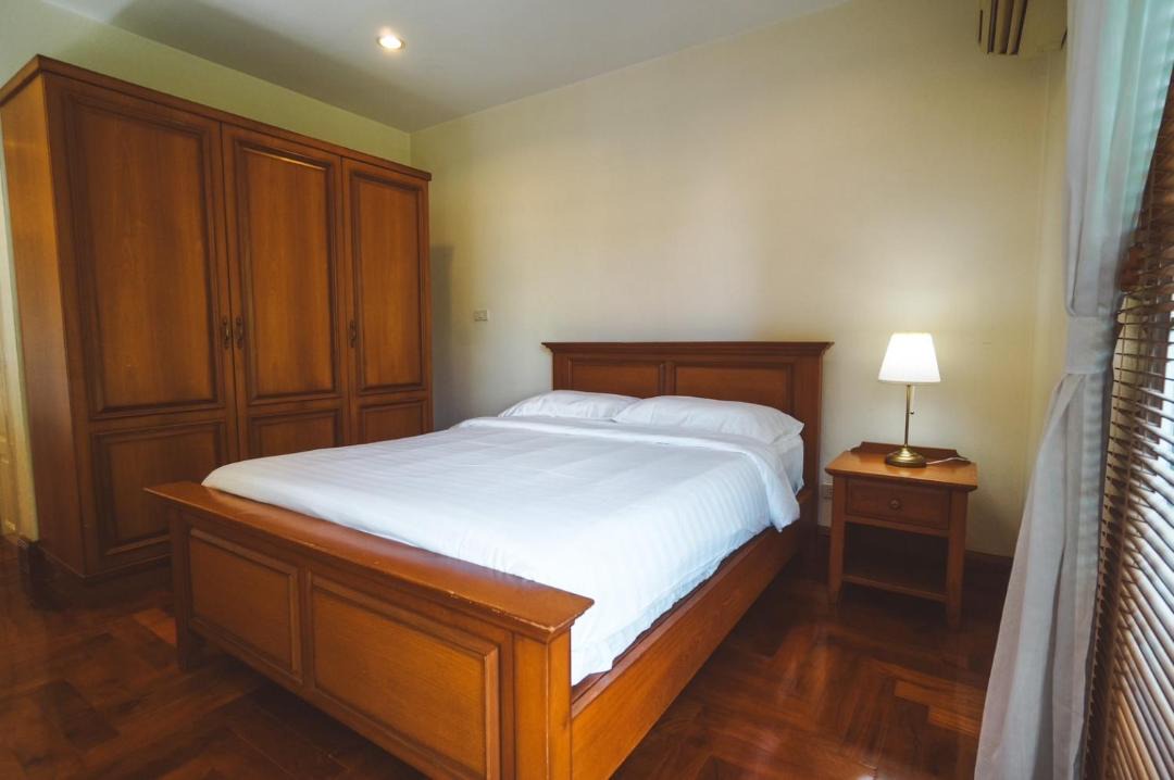 Photo of Bedroom in Khlong Tan
