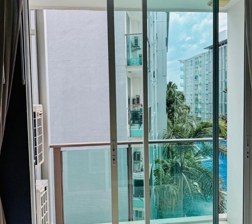 Photo of Patio Balcony in Na Kluea