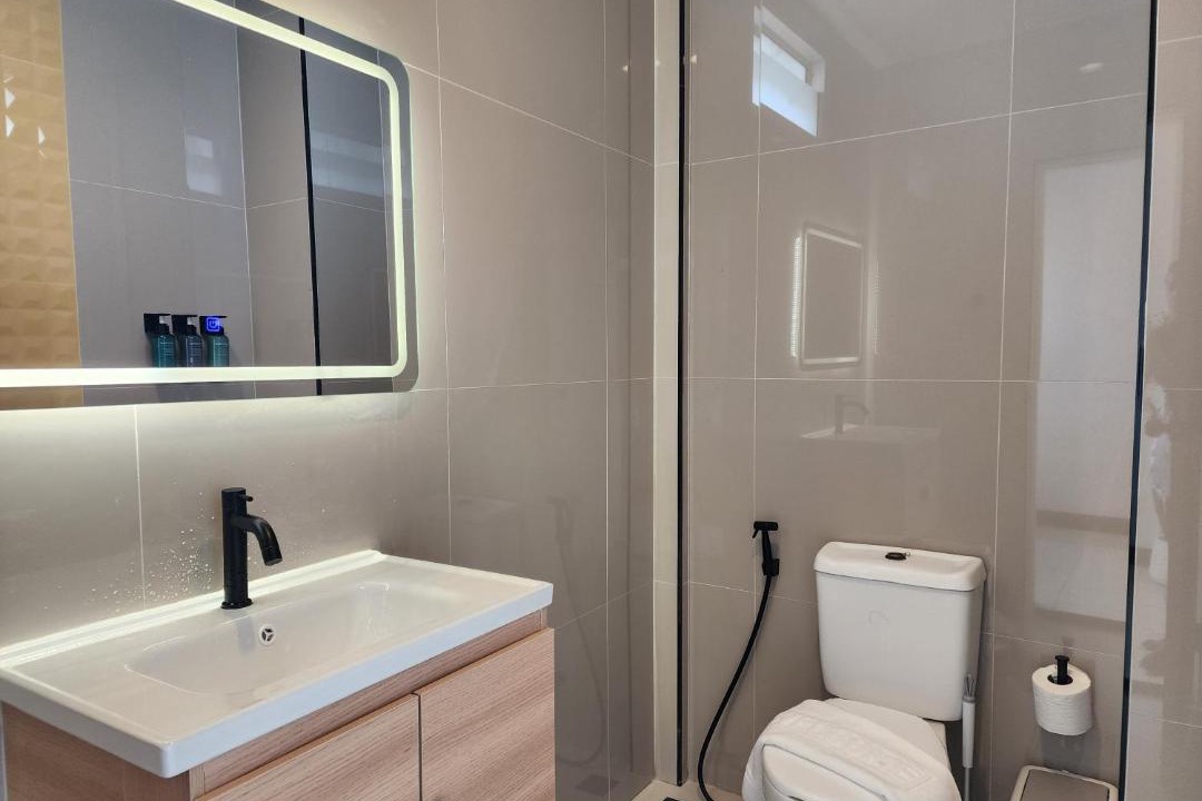 Photo of Bathroom in Nanai Road
