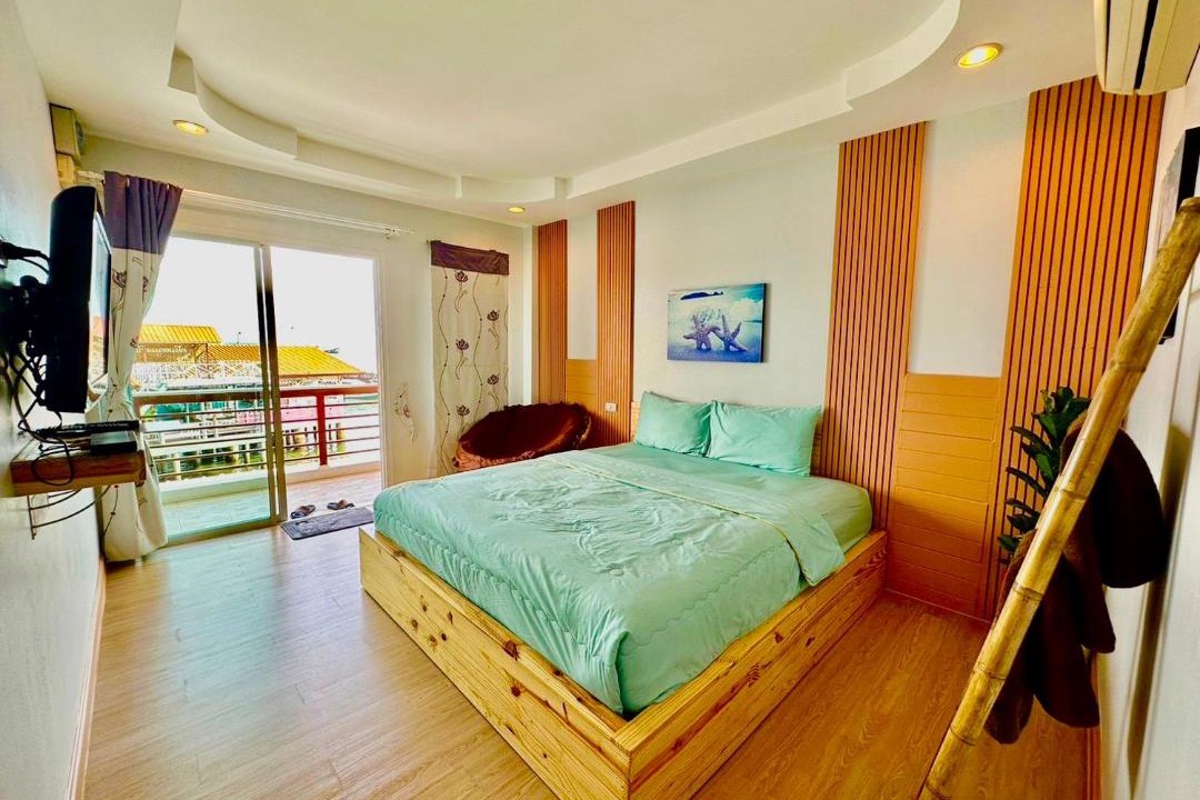 Photo of Bedroom in Koh Lan