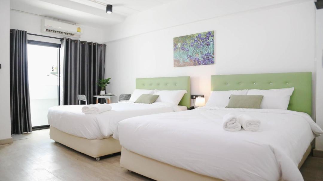 Photo of Bedroom in Khanna Yao