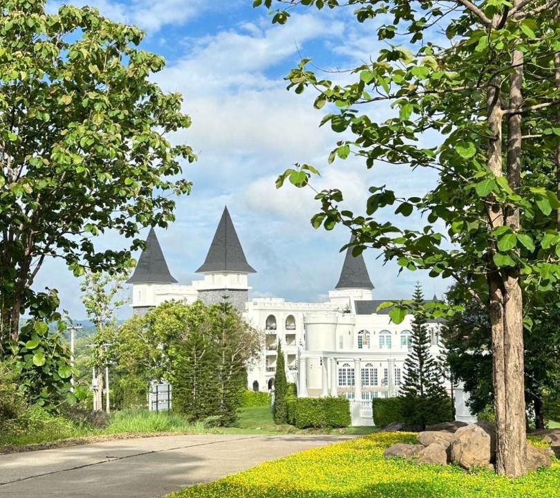 Photo of Others in Lom Kao
